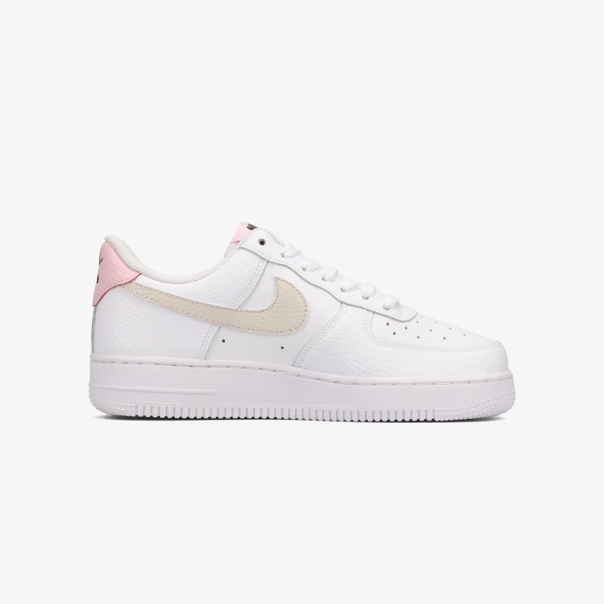 NIKE WMNS AIR FORCE '07 – KICKS