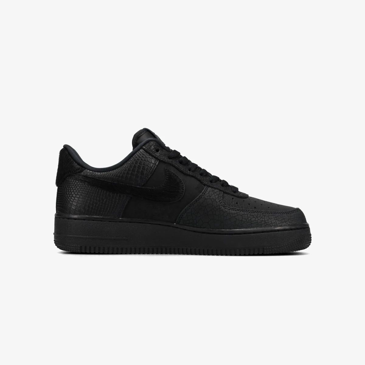 NIKE AIR FORCE 1 '07 LX – KICKS LAB. 公式オンラインストア