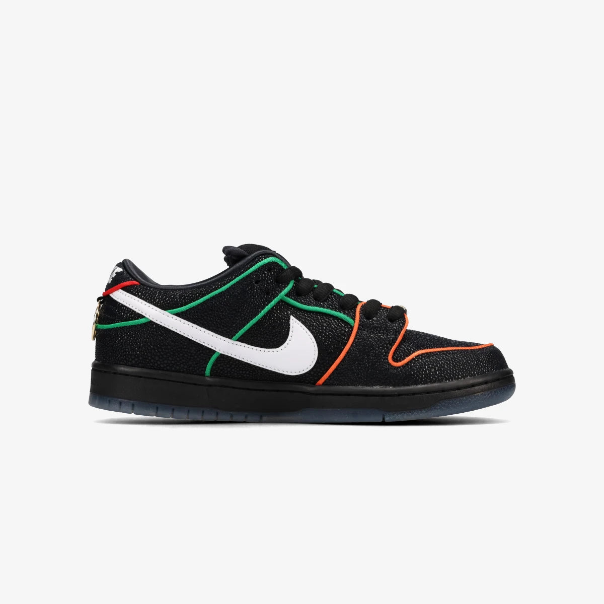 NIKE SB DUNK LOW PRO × BRONX GIRLS SKATE – KICKS LAB.