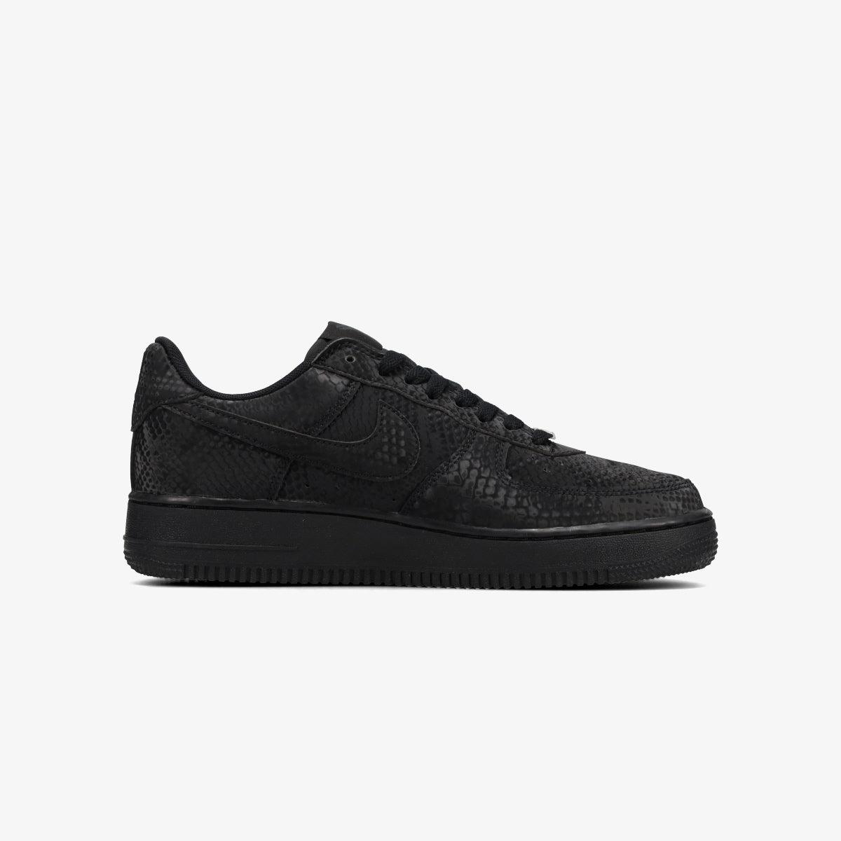 NIKE AIR FORCE 1 LOW × KOBE BRYANT – KICKS LAB. 公式オンラインストア