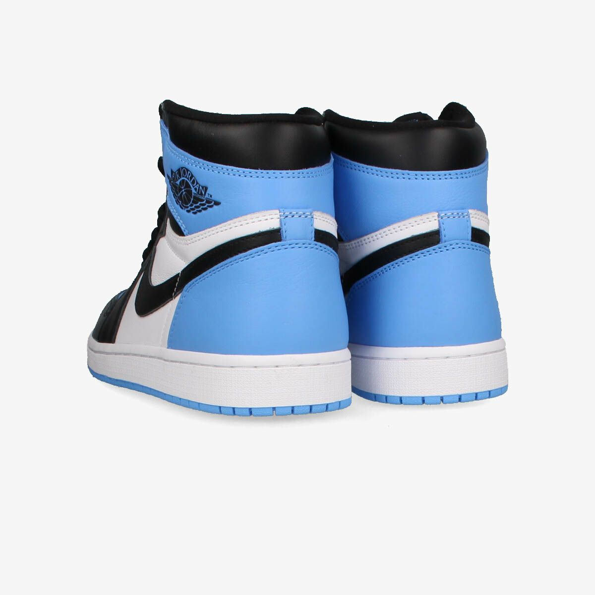 air jordan 1 retro mid og unc