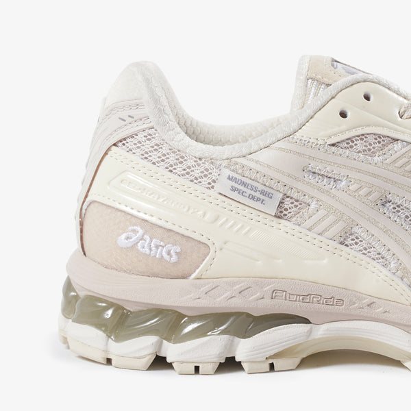 ASICS SPORTSTYLE GEL-KAYANO 12.1 × INVINCIBLE × MADNESS