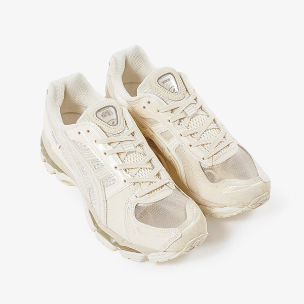 ASICS SPORTSTYLE GEL-KAYANO 12.1 × INVINCIBLE × MADNESS
