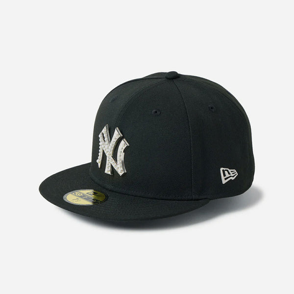 NEW ERA 59FIFTY NEW YORK YANKEES PEARL BADGE