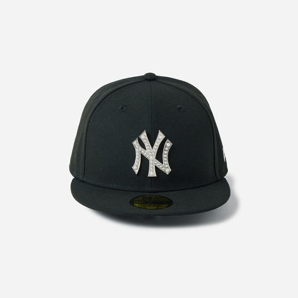 NEW ERA 59FIFTY NEW YORK YANKEES PEARL BADGE