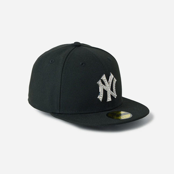 NEW ERA 59FIFTY NEW YORK YANKEES PEARL BADGE