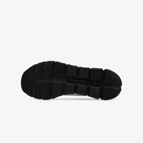 ON CLOUD 6 (M)