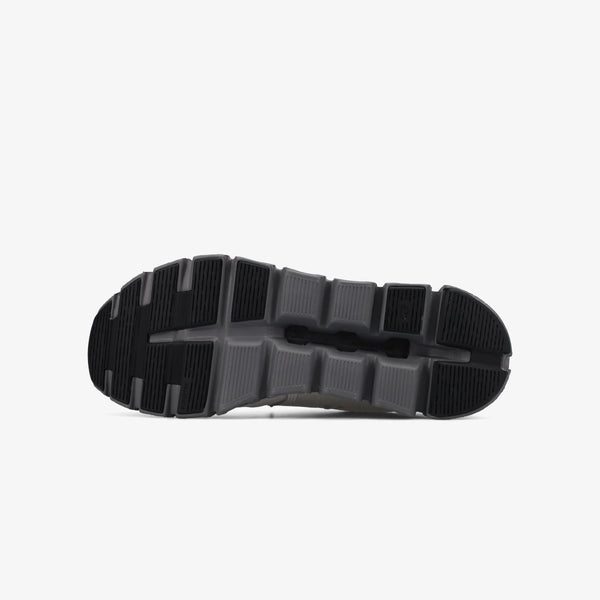 ON CLOUD 6 (M)