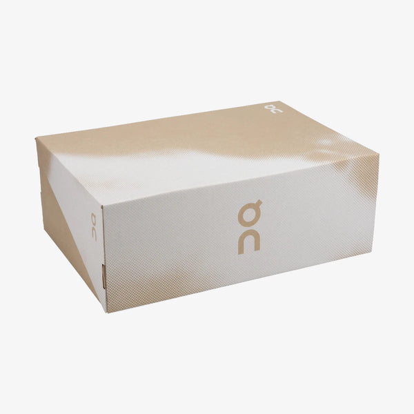 ON CLOUD 6 (M)
