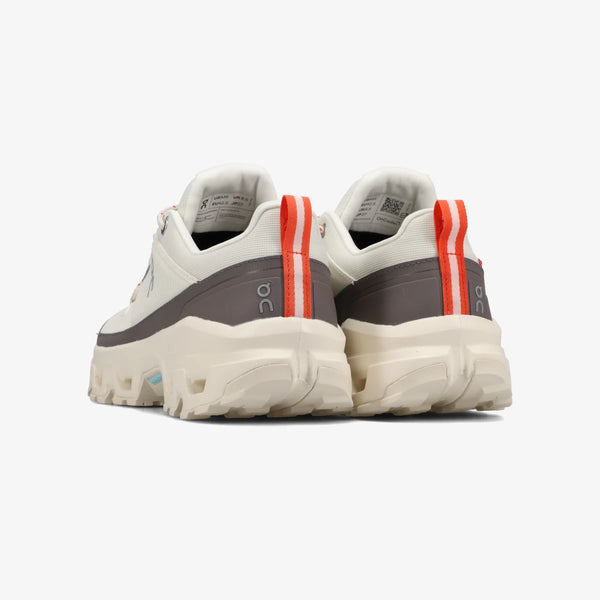 ON CLOUDROCK LOW WP (M)