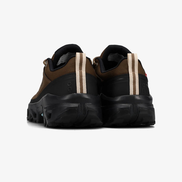 ON CLOUDROCK LOW WP (M)