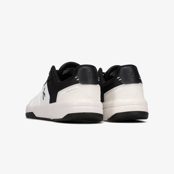 ON THE ROGER CLUBHOUSE (M)