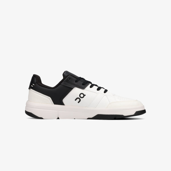 ON THE ROGER CLUBHOUSE (M)