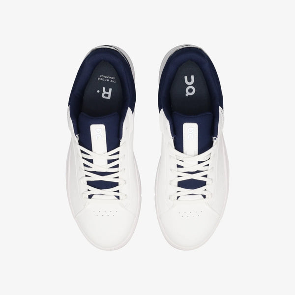 ON THE ROGER ADVANTAGE (M)