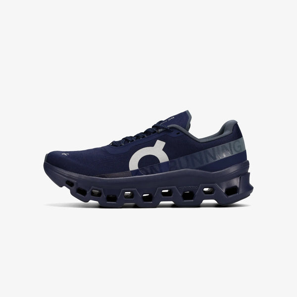 ON CLOUDMONSTER 1 (M)