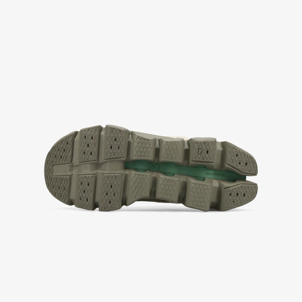 ON CLOUDSWIFT AMP (M)