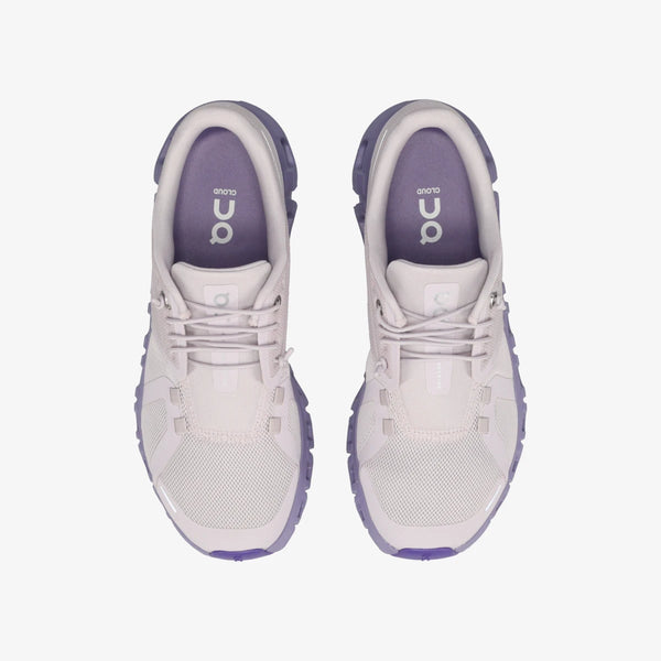 ON CLOUD 6 (W)