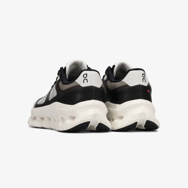 ON CLOUDTILT REMIX (W)