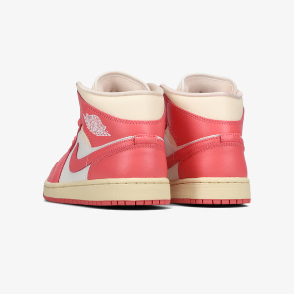 NIKE WMNS AIR JORDAN 1 MID