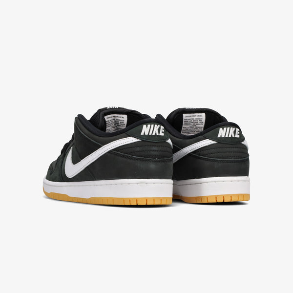 NIKE SB DUNK LOW PRO