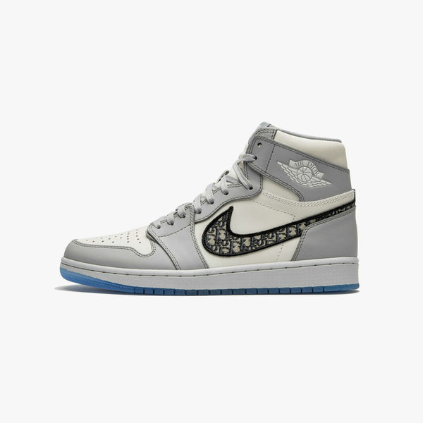 NIKE AIR JORDAN 1 HIGH OG × DIOR – KICKS LAB