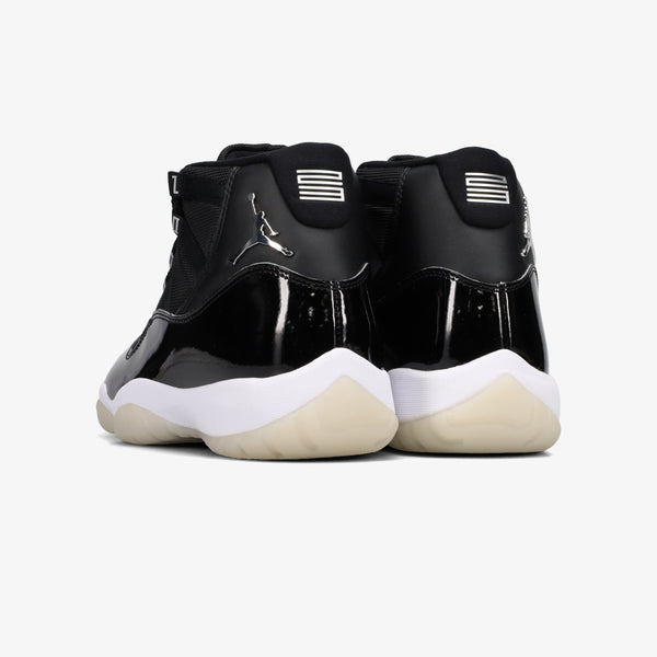 NIKE AIR JORDAN 11 RETRO BLACK/CLEAR/WHITE/METALLIC SILVER [JUBILEE]