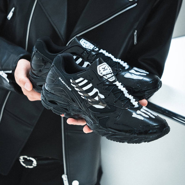 MIZUNO WAVE RIDER 10 × SBTG