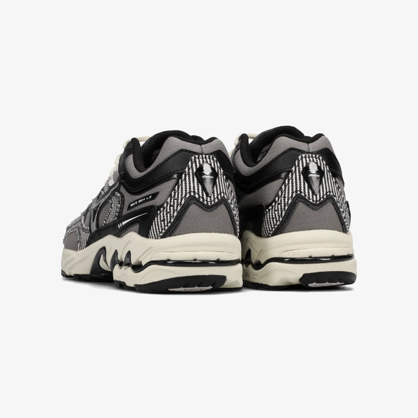 MIZUNO WAVE MG4 LS × SEAN WOTHERSPOON -JAPAN EXCLUSIVE-