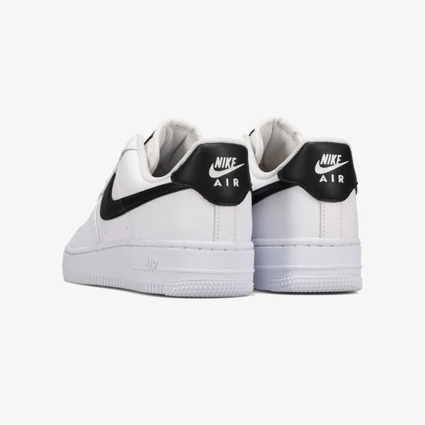 NIKE WMNS AIR FORCE 1 '07