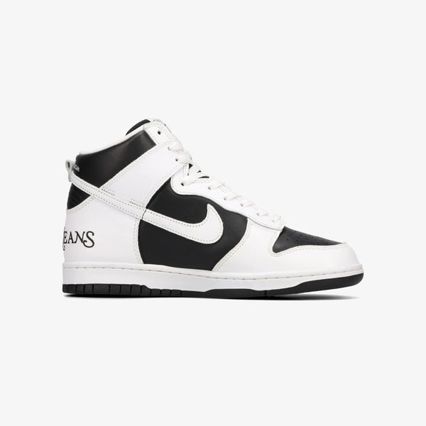NIKE SB DUNK HIGH OG QS BLACK/WHITE/VARSITY RED [SUPREME] [BY ANY MEANS]