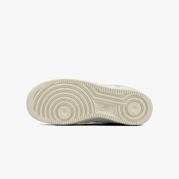 NIKE WMNS AIR FORCE 1 '07 LX