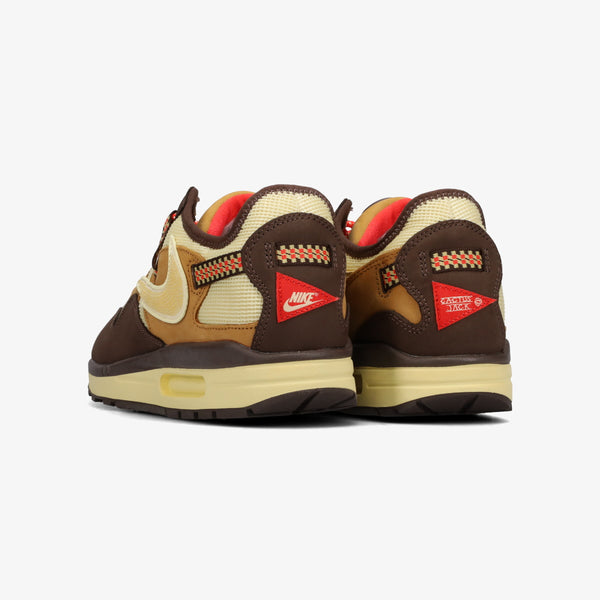 NIKE AIR MAX 1 x CACT.US CORP -TRAVIS SCOTT-