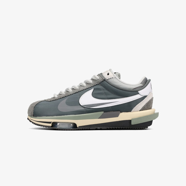 NIKE ZOOM CORTEZ SP SACAI