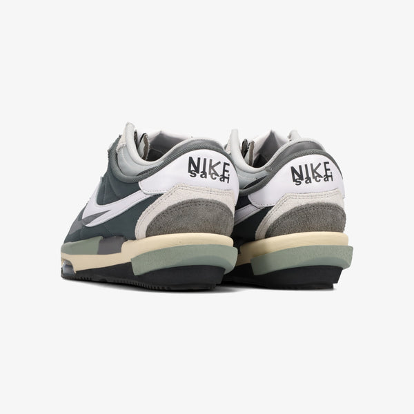 NIKE ZOOM CORTEZ SP SACAI