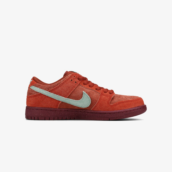 NIKE SB DUNK LOW PRO PRM