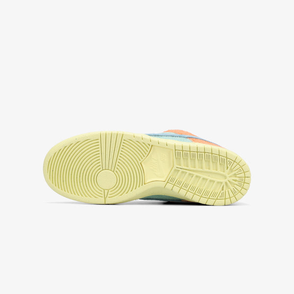 NIKE SB DUNK LOW PRO PRM