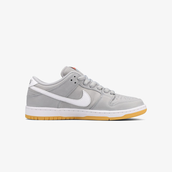 NIKE SB DUNK LOW PRO ISO WOLF GRAY/WHITE/GUM LIGHT BROWN/PURE PLATINUM/SAFETY ORANGE