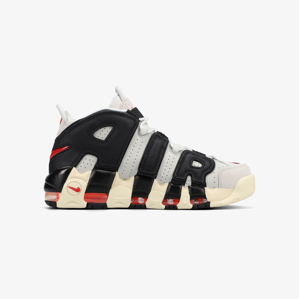 NIKE AIR MORE UPTEMPO ’96 -HOOPS-