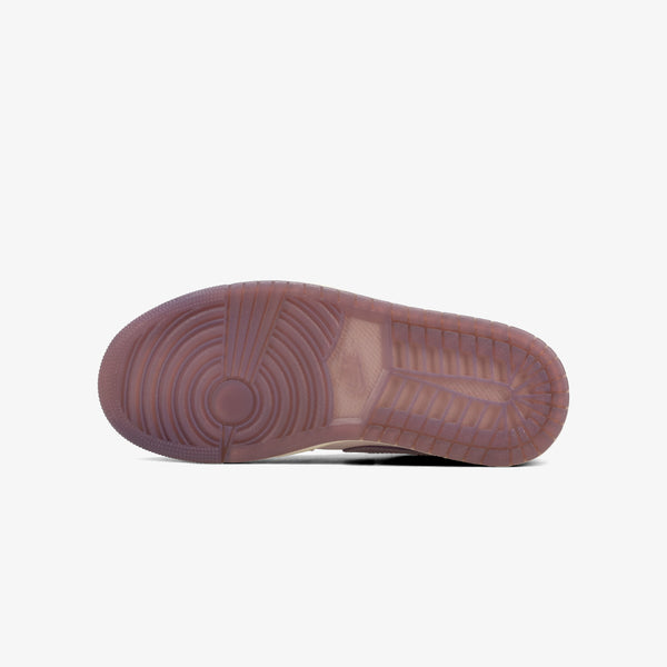 NIKE WMNS AIR JORDAN 1 LOW