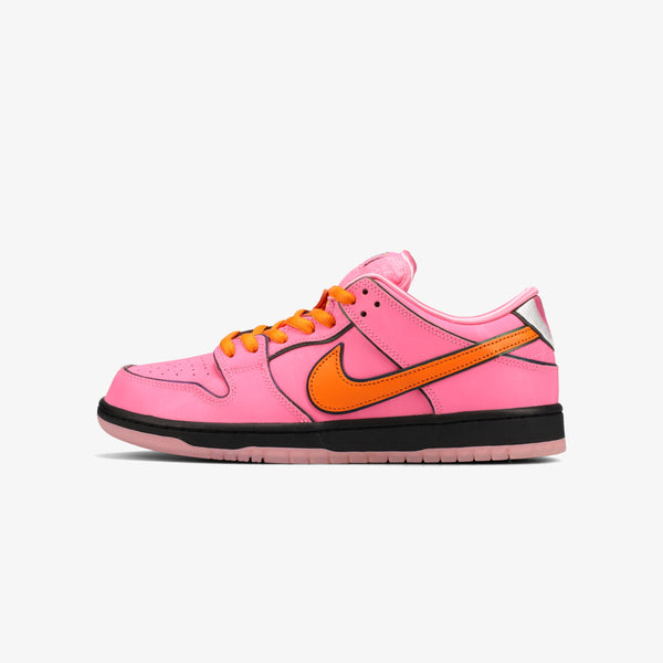NIKE SB DUNK LOW x THE POWERPUFF GIRLS