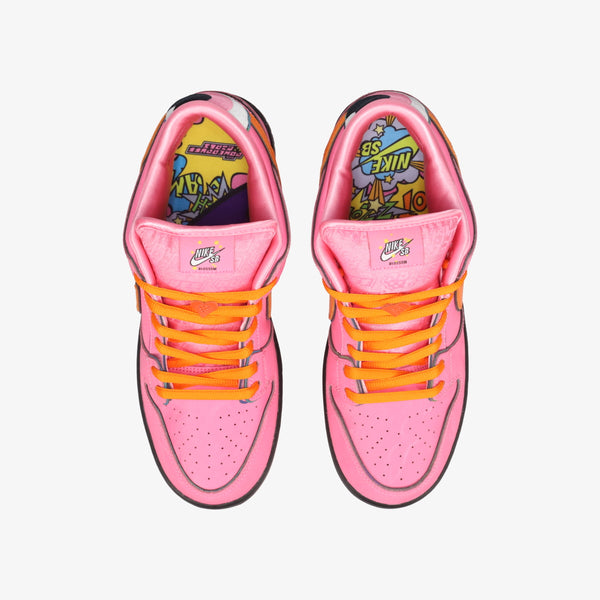 NIKE SB DUNK LOW x THE POWERPUFF GIRLS