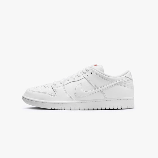 NIKE SB DUNK LOW -TRIPLE WHITE-