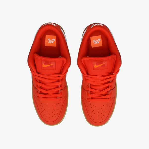 NIKE SB DUNK LOW PRO