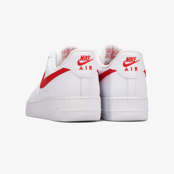 NIKE AIR FORCE 1 '07