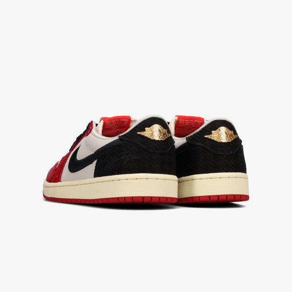 NIKE AIR JORDAN 1 RETRO LOW OG SP -TROPHY ROOM-