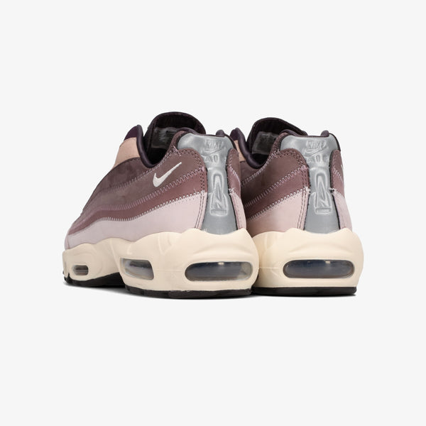 NIKE AIR MAX 95 × A MA MANIERE