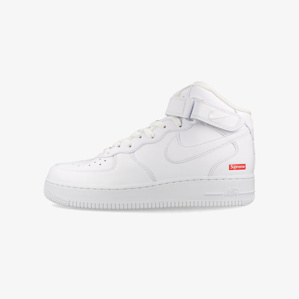 NIKE AIR FORCE 1 MID SP × SUPREME