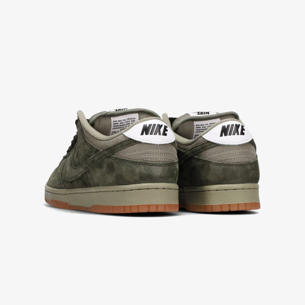 NIKE SB DUNK LOW PRO B