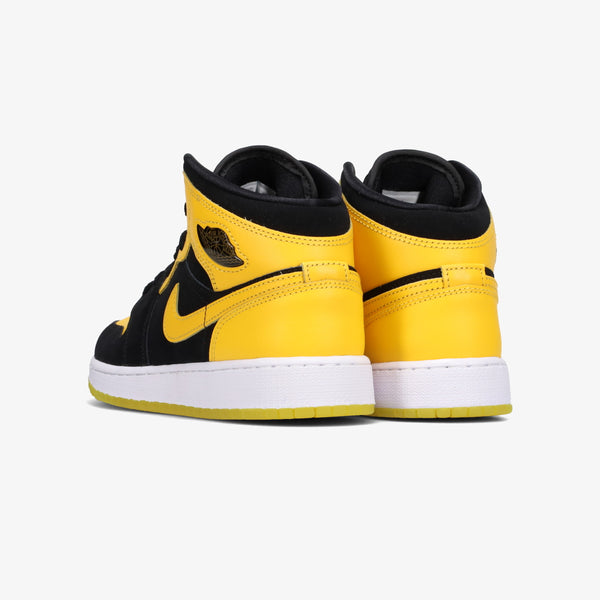 NIKE AIR JORDAN 1 MID SE GS