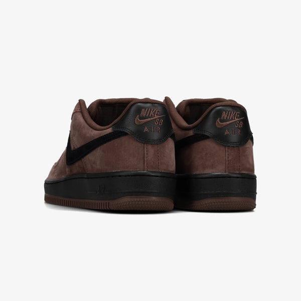 NIKE SB AIR FORCE 1 LOW